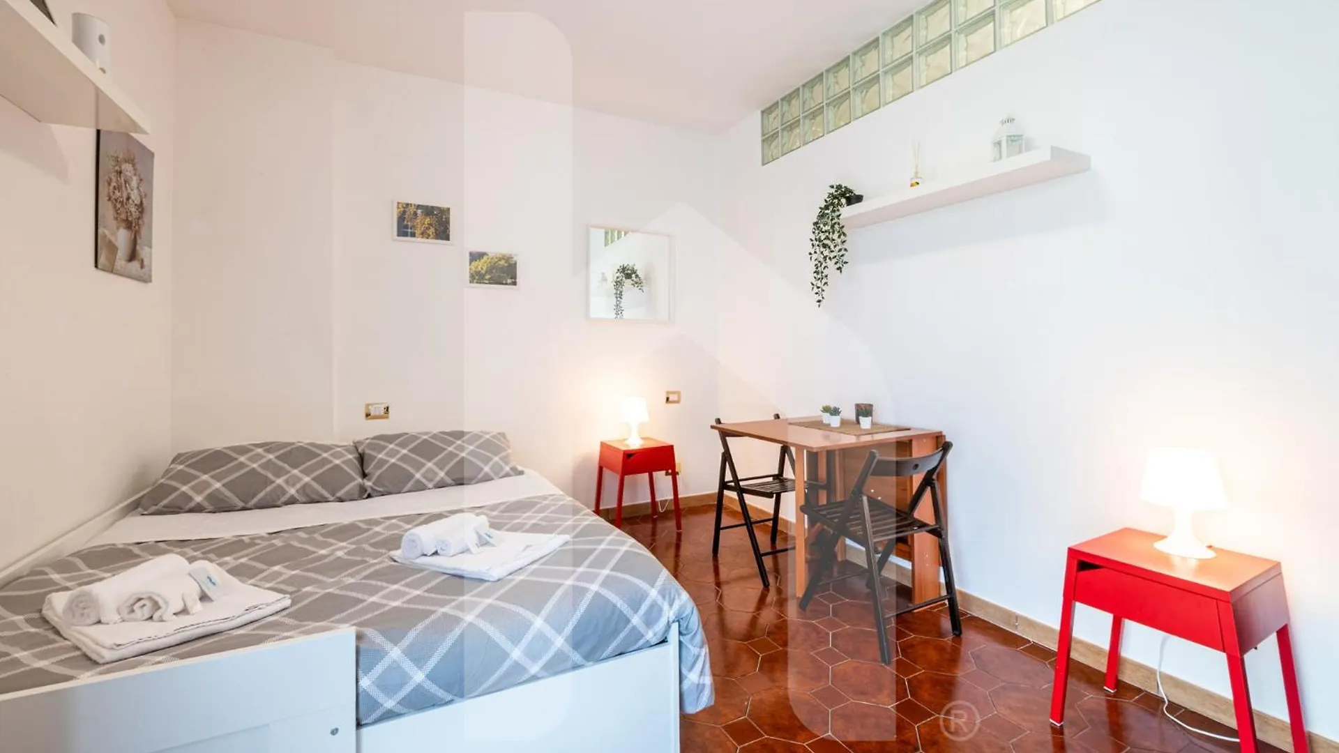 مبيت وإفطار بيزا Homiday - Il Giardino --1 Min Ospedale Cisanello--Aeroporto Free Parking--